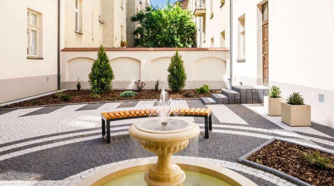 My - Topolowa 8 * Krakow