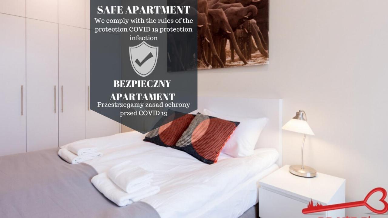 Luxury Nearto Main Square