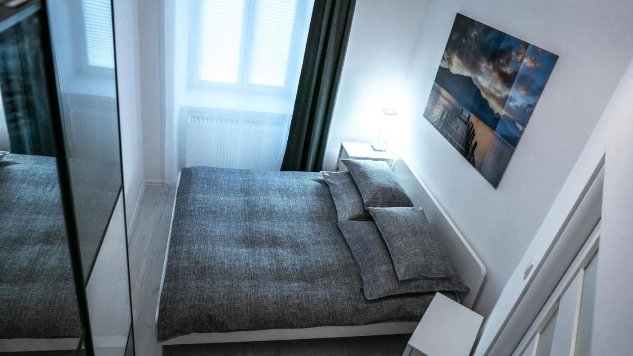 Lobzowska 6 Apartment *