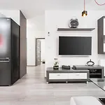 City Of The Kings - Grey Apartment