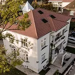Wesola Apartments