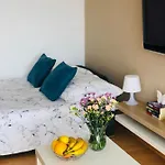 Bertom Krakow Apartaments Czerwone Maki