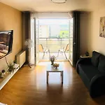 Bertom Krakow Apartaments Czerwone Maki