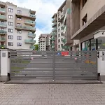 Apartment Cystersów Cracow by Renters