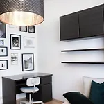 Euro-Room
