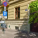 Studencka Street Apartment