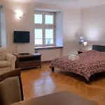 Krakow For You Budget Apartments