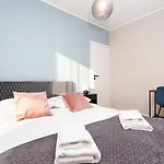 City Of The Kings - Indigo Apartment