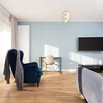 City Of The Kings - Indigo Apartment