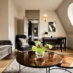 Hotel H15 Luxury Palace - Destigo Hotels