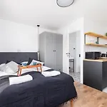 Apartments Krakow Czarnowiejska By Noclegi Renters