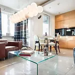 Lux Modern Apartment