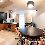 Yourplace Biskupia Old Town Apartments