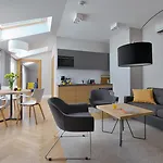 Stradonia Serviced Apartments