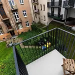 Apartment Premium Limanowskiego by Bedrouse