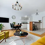 Tomasza 20 Apartments