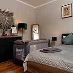 Shapiro Apartment Kazimierz