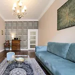 Mr.Elegant - Old Town Luxurious Apartment