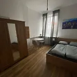 Classy Rooms In Old Town