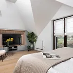Ucieknij Do Luksusu: Villa Wola