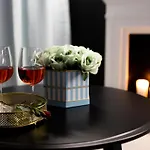 Glamour Jacuzzi Apartment