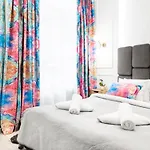 Househost Apartment: Sw.Gertrudy 10/0.2