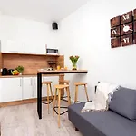 Wow Apartment By Cozyplace
