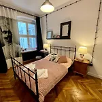 The Royal Route Art Apartment