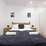 Cracow Rent Apartments - Spacious Apartments For 2-7 People In Quiet Area - Kolberga Street Nr 3 - 10 Min To Main Square By Foot
