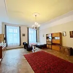 Old Town Rooms Wielopole