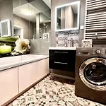 Stylish Apartment In City Centre