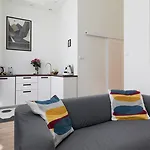 Platinum Suites