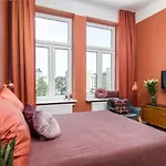 Barbacan Suites - Old Town Apartments - By Upstairs