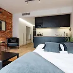Luxury Standard Apartment In Cracow