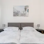 Apartament Maja