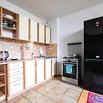 Kuznicy Standard Apartment