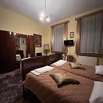 Hotel Alef