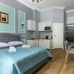 Karmelicka Stylish Apartments In Cracow By Noclegi Renters