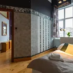 Indigo 2-Bedroom In The City Center