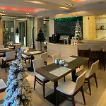 Liv\'Inn Aparthotel