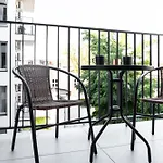 Househost Apartment: Miodowa 42/12A Street