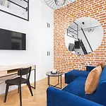 Studio Apartment - Radziwillowska 27