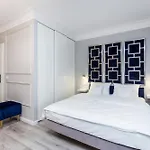 Premium Glamour Apartment Air Condition