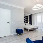 Premium Glamour Apartment Air Condition