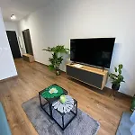 Em Room