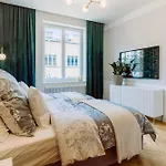 Rzeszowska 5 Apt 12