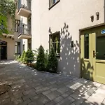 Dietla Apartament Z Klimatyzacja I Balkonem W Centrum Krakowa By Noclegi Renters