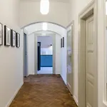 Vintage Charm,3 Bedrooms,Old Town