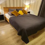 Apartament Czerwone Maki