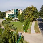 Hotel Artur